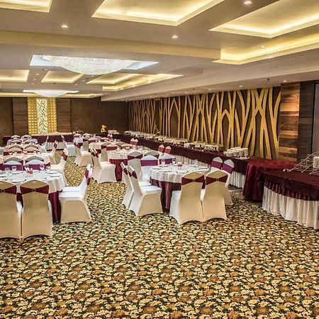 Regenta Central Amritsar Dış mekan fotoğraf